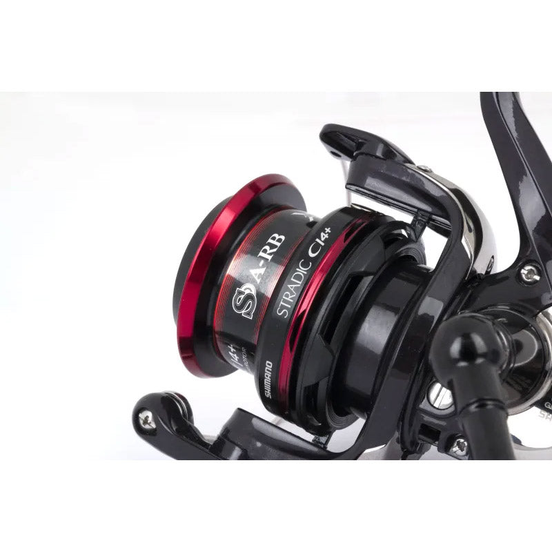 Shimano Stradic CI4+ 2500 RA, Haspel